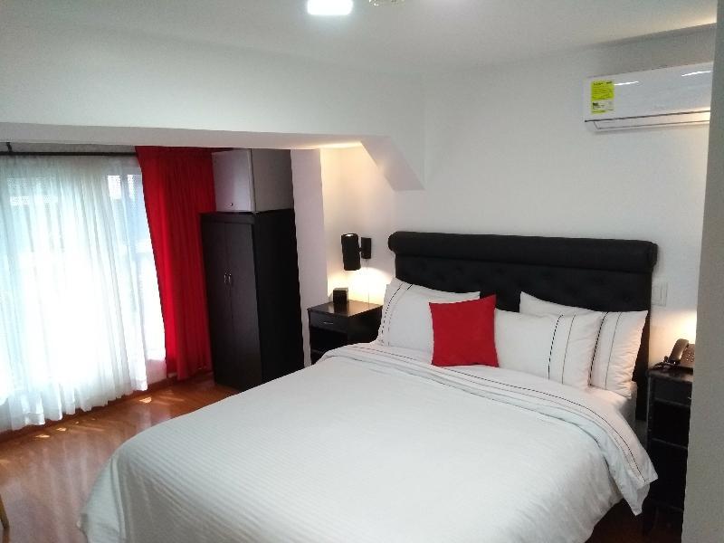 Hotel Veler Restaurante Μεντεγίν Εξωτερικό φωτογραφία